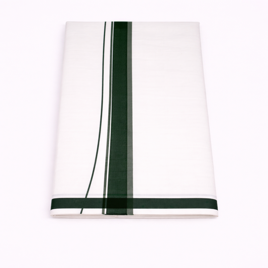 Traditional Kerala double mundu with classic design, handwoven by Ramachandra Kuthampully Handlooms.