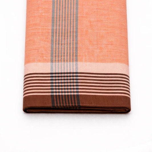 Traditional varikkarai mundu with classic striped design, handwoven by Ramachandra Kuthampully Handlooms.