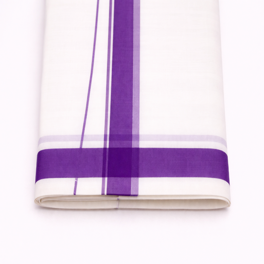 Traditional Kerala double mundu with classic design, handwoven by Ramachandra Kuthampully Handlooms.